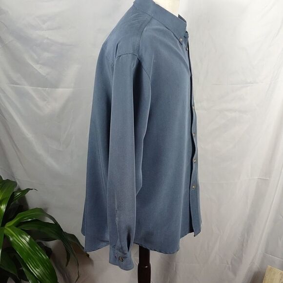 Lord & Taylor Casual Classics Blue Shirt - Picture 3 of 7